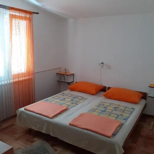 Apartments Samaržija