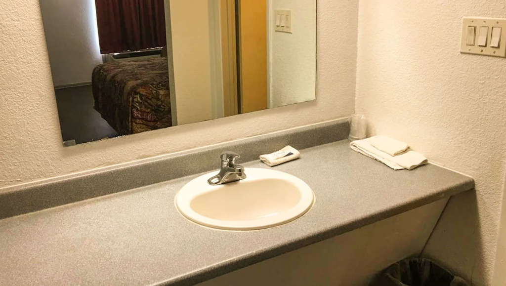 Thunderbird Motel Hillsboro