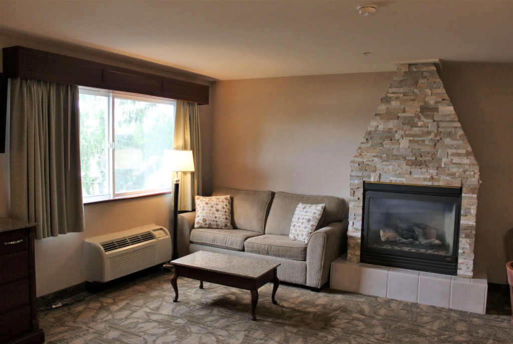 Medallion Inn and Suites