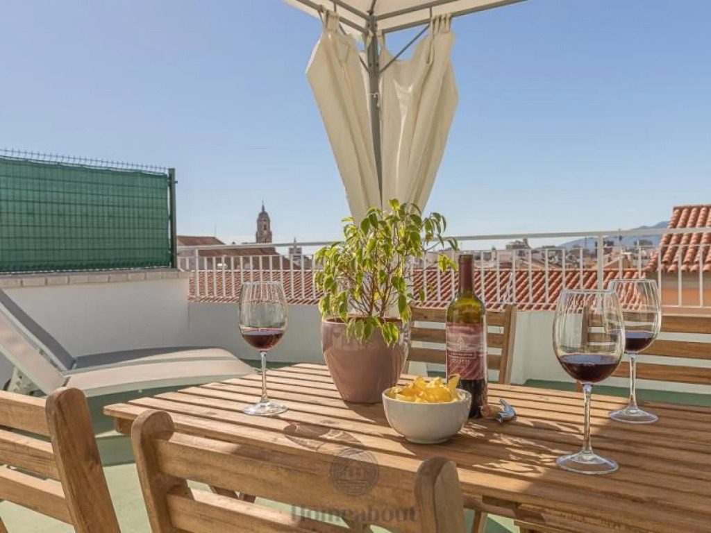 LA MERCED Duplex V 3BR 2BT