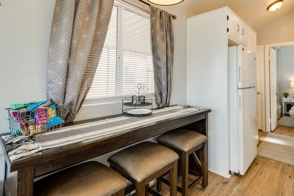 Pet-friendly Lake Havasu City Home w/ Fire Pit!