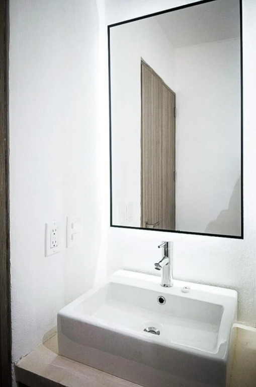 Private Condo in Awesome Complex Pool Rooftop Lounge Walk to 5 Avenida Beach