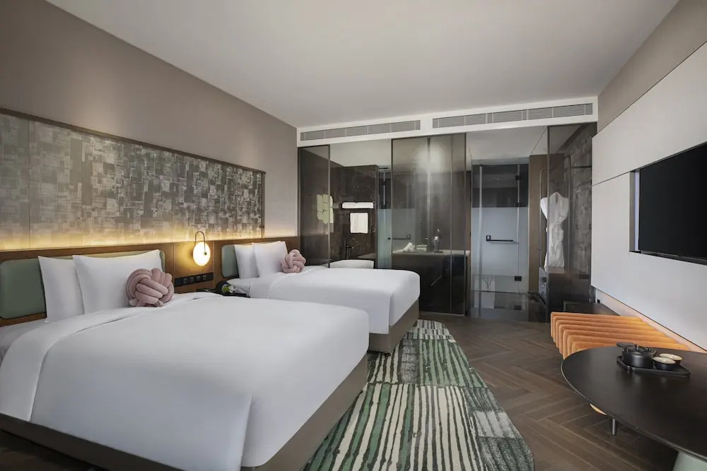 Hotel Indigo Suzhou Yangcheng Lake by IHG