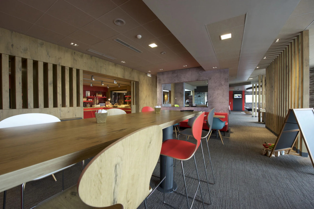 ibis Pau Lescar