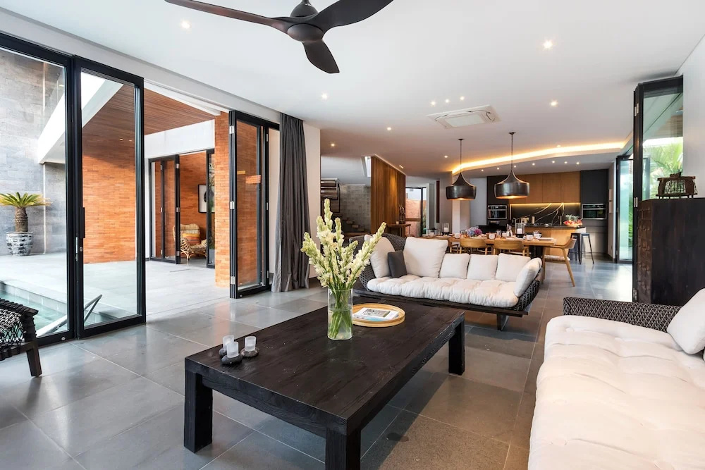 Villa Castil di Udara by Villa Finder