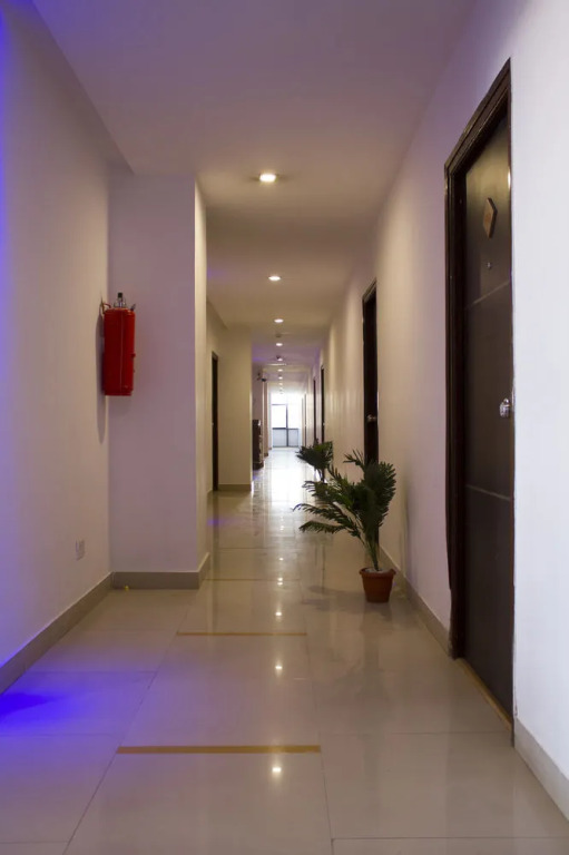 Serene Grove By OYO Rooms