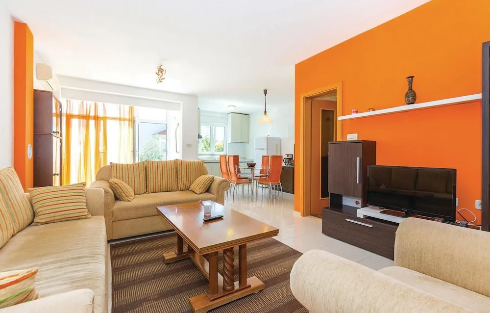Stunning Home in Kostrena With Wifi and 2 Bedrooms