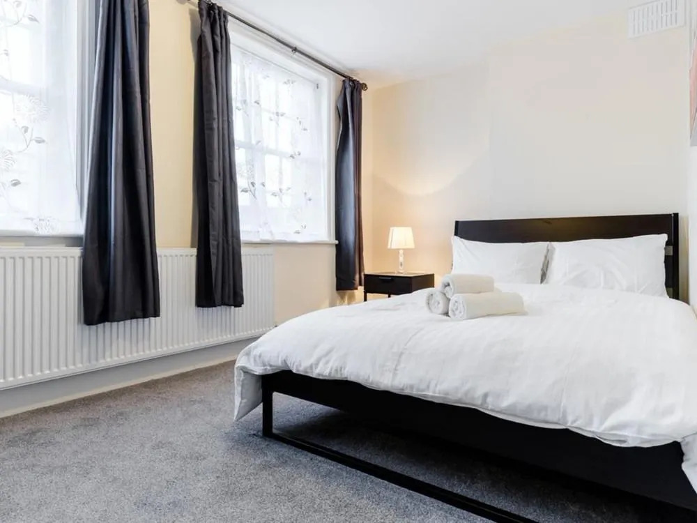 OYO Kings Cross Apartment
