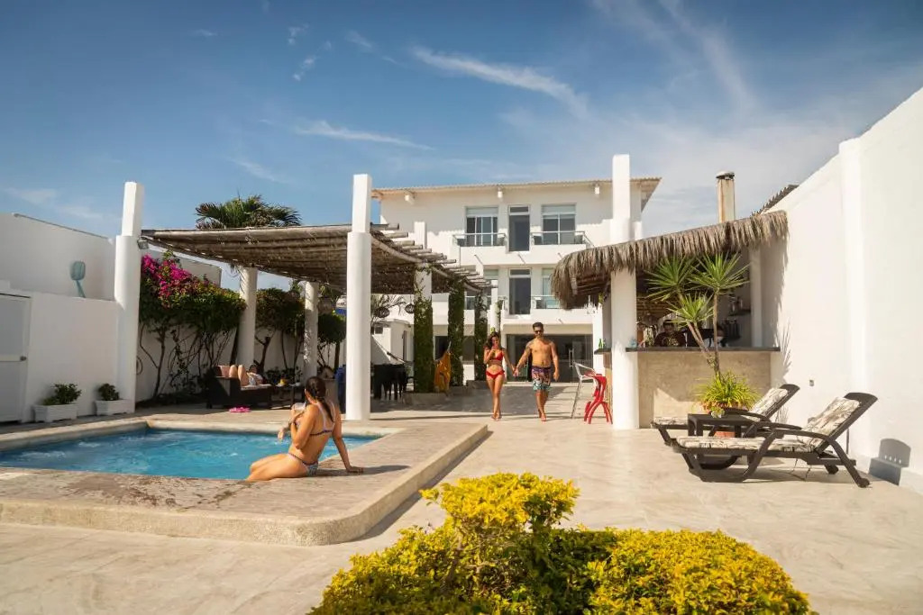 Hotel La Ría Playas