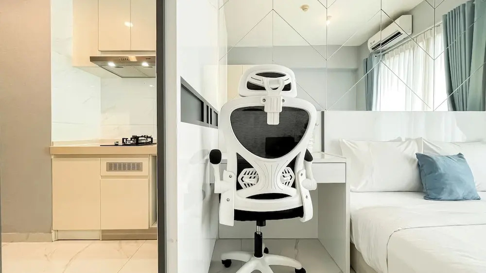 Strategic And Homey Studio At Apartment Sky House Bsd