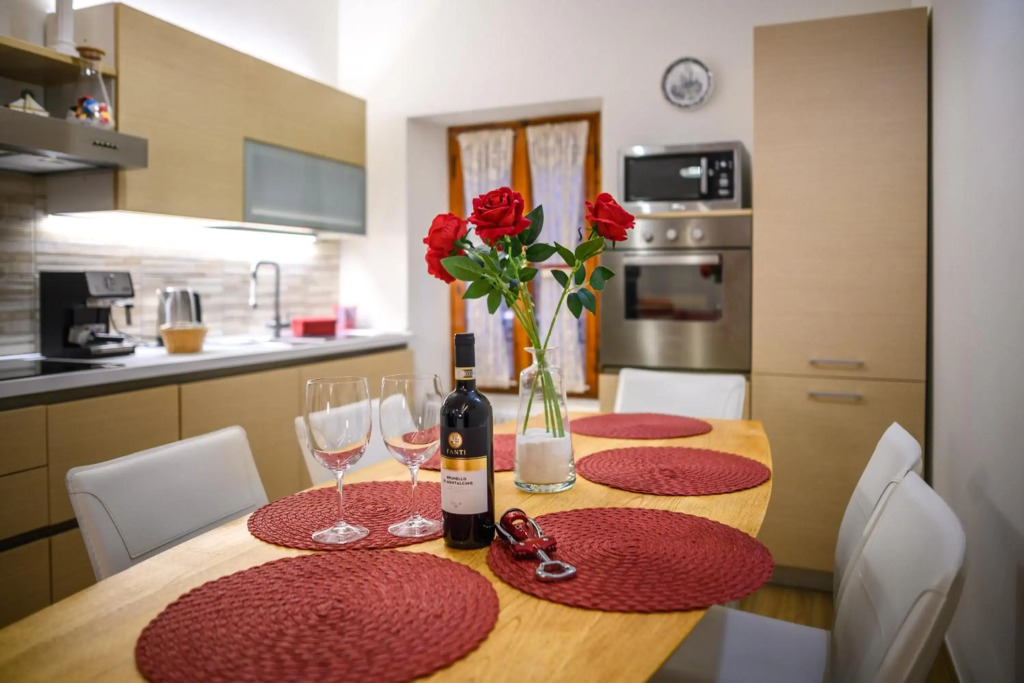 Lady Camollia Apartment