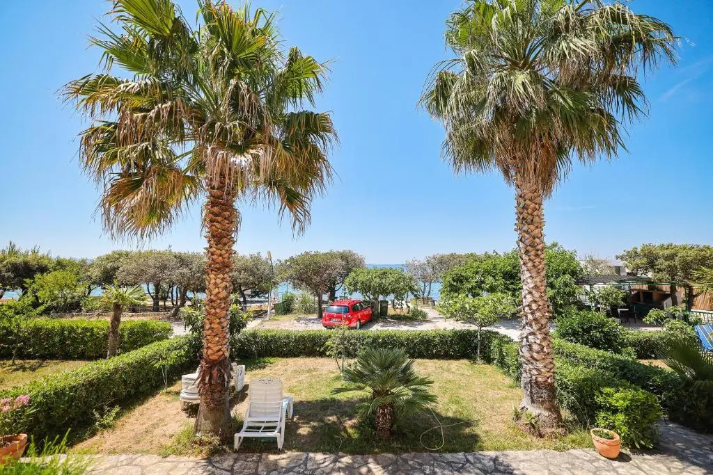 Apartments Malic