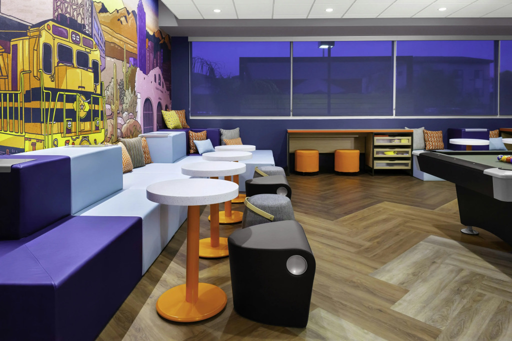 Tru By Hilton Gilbert