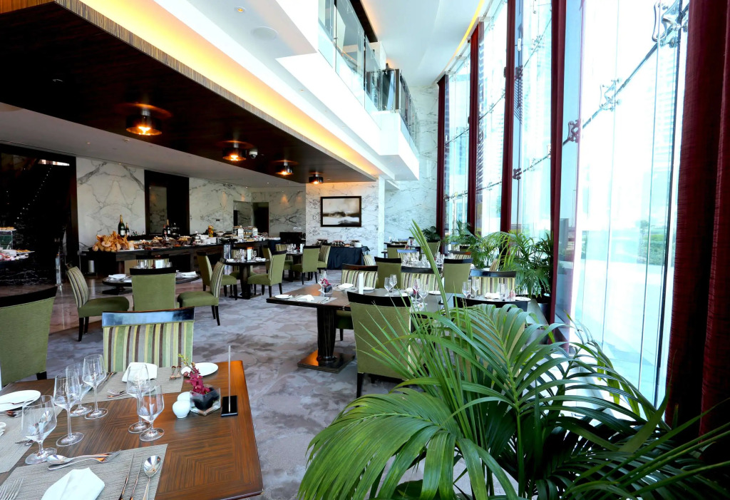 voco - Bonnington Dubai by IHG