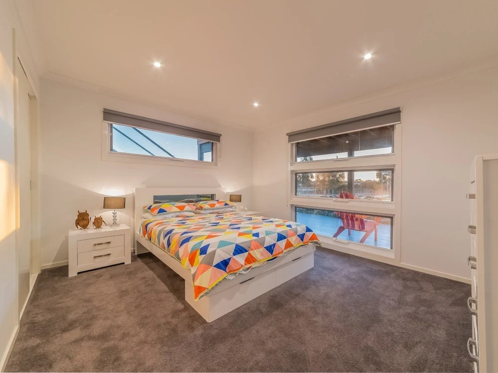 7 Boardwalk Lakeside in Cowes