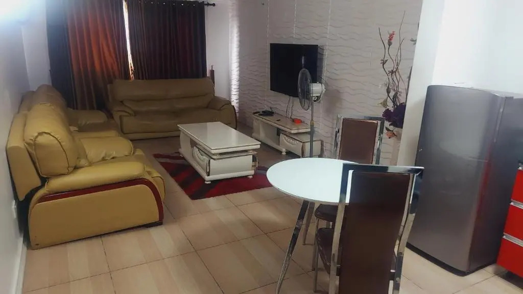 Golden Tulip Apartment