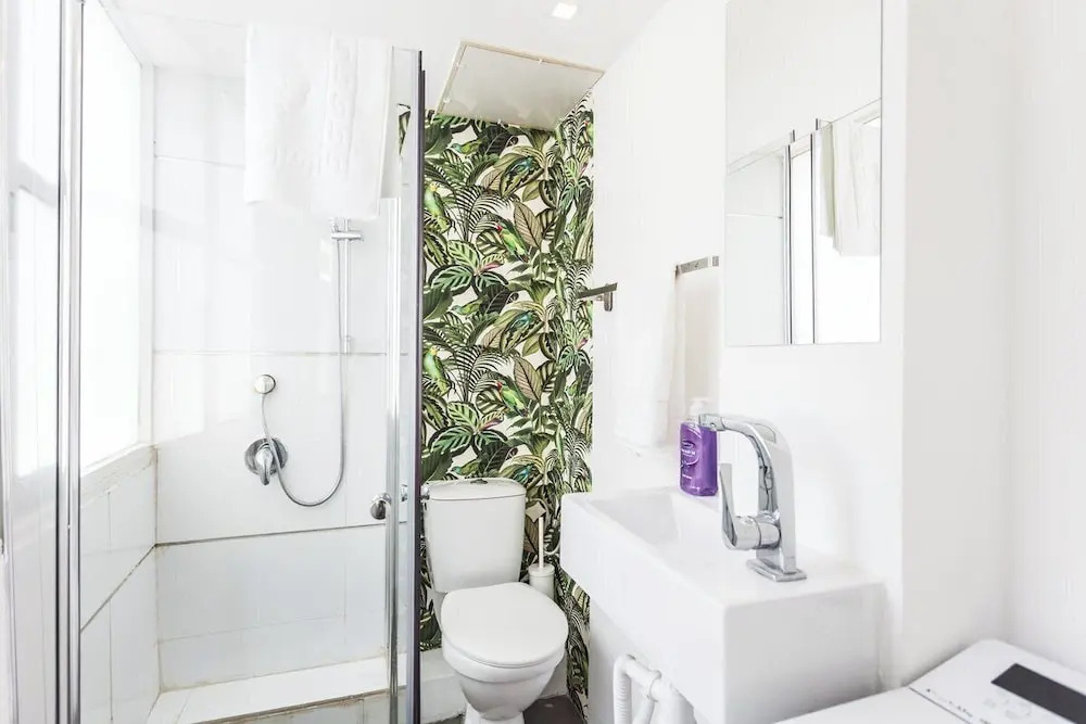 Port 2 Bedroom with 2 showers apartment
