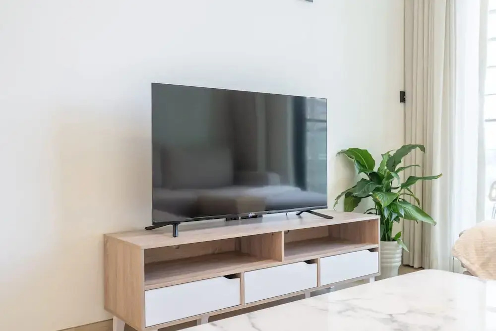 Peace and Tranquility in This 1 Bedroom in JVC