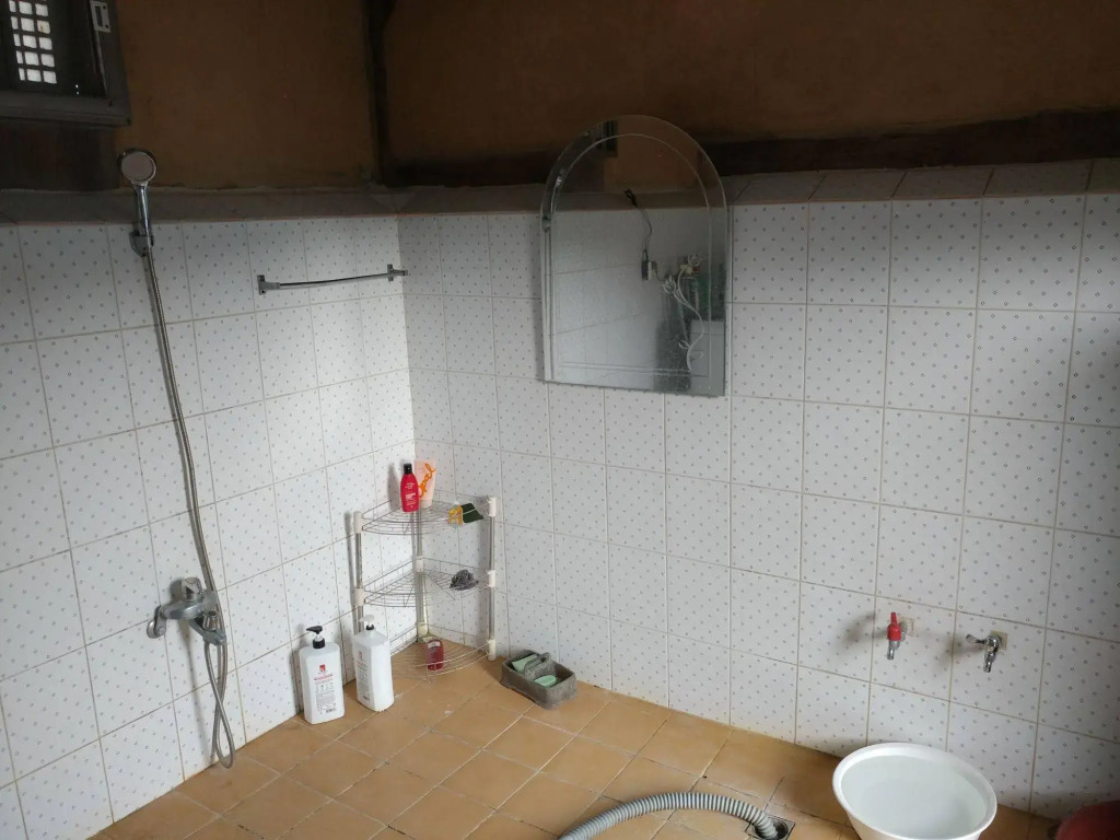 Moji Guest House