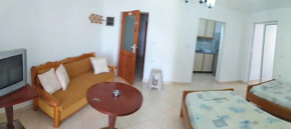 Qoku Chicago Apartment
