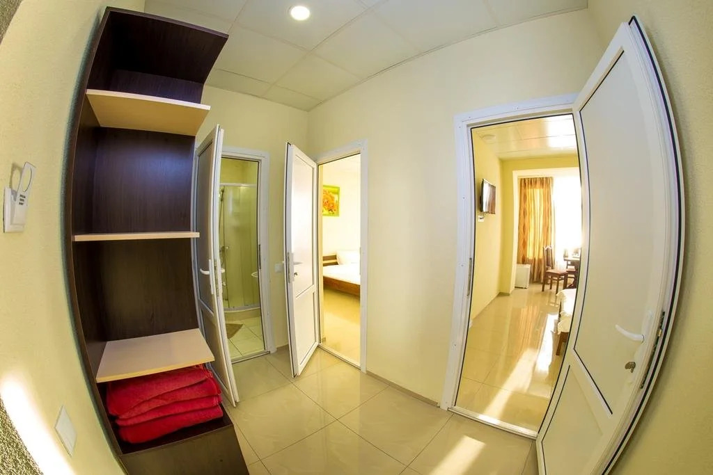 Crystal Hotel