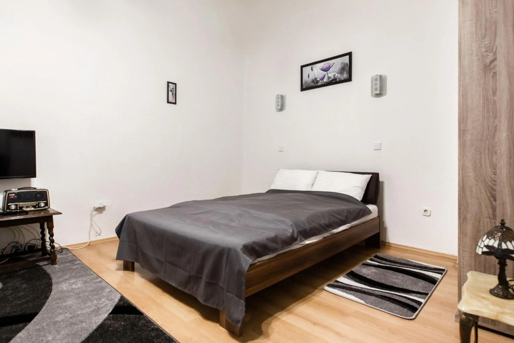 Synagogue Apartments