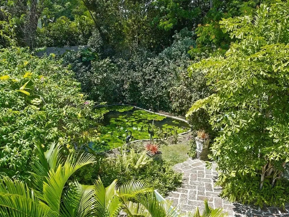 Sunny Vacation Villa 71