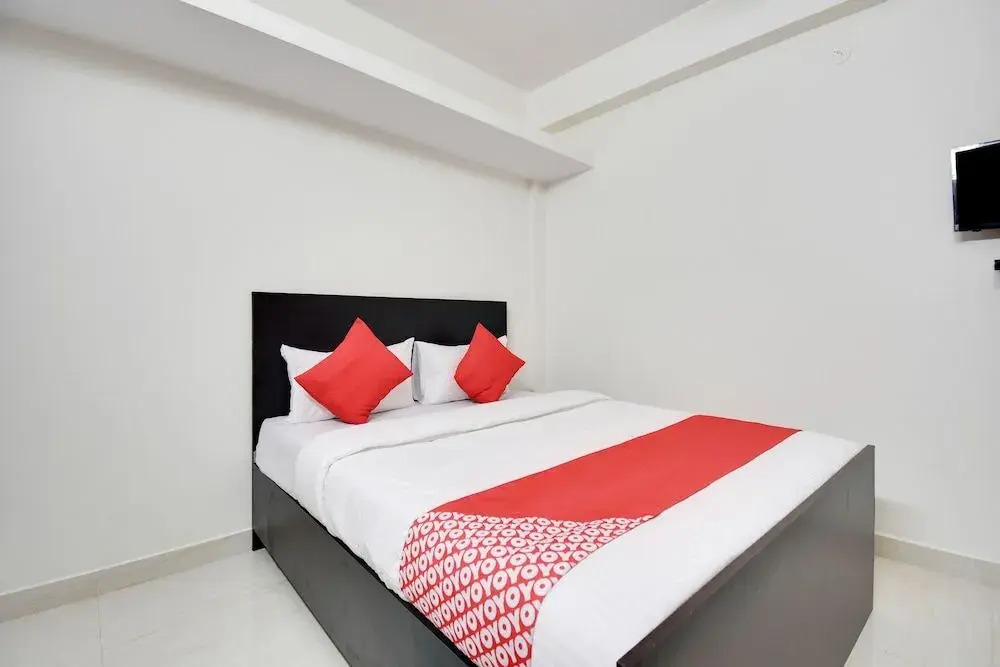 Oyo 43621 Hindavi Inn 3