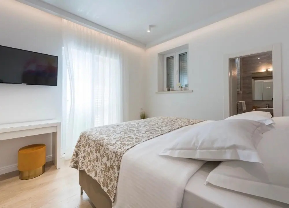 Villa Vega - Three Bedroom Villa With Swimming Pool and Sea View ID Direct Booker 8441