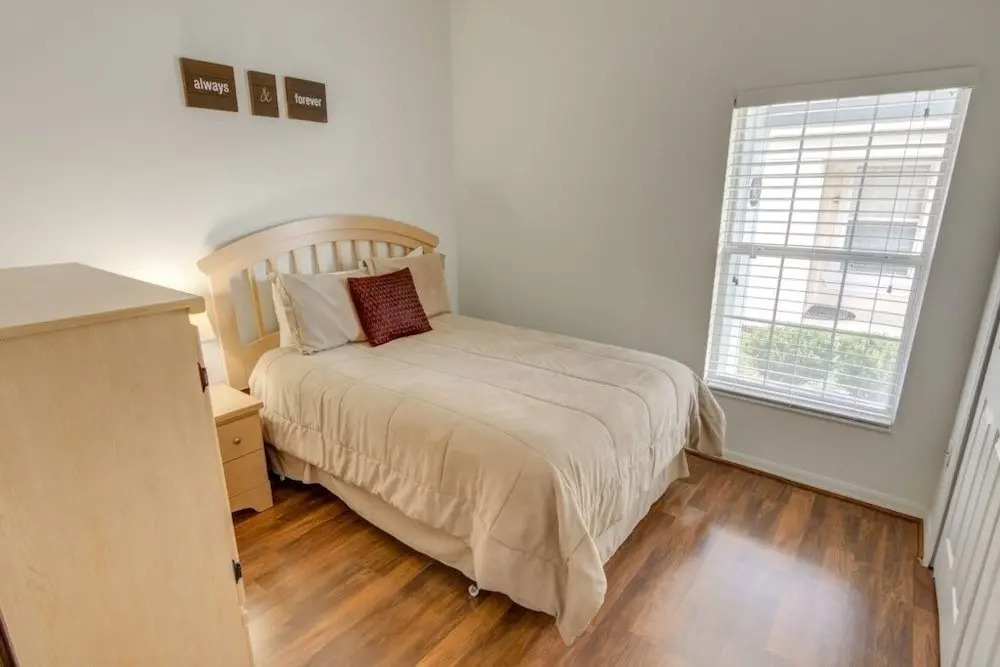 Private South Facing Pool With Game Room! 3 Bedroom Home