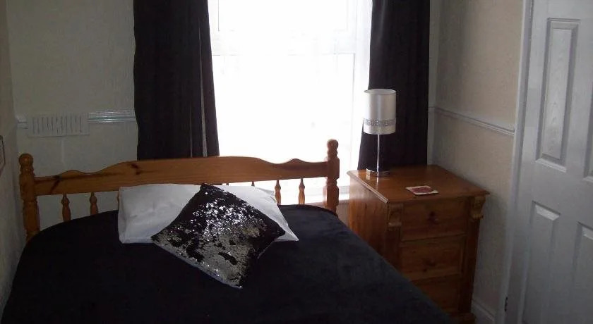 Avalon Hotel - Guest House