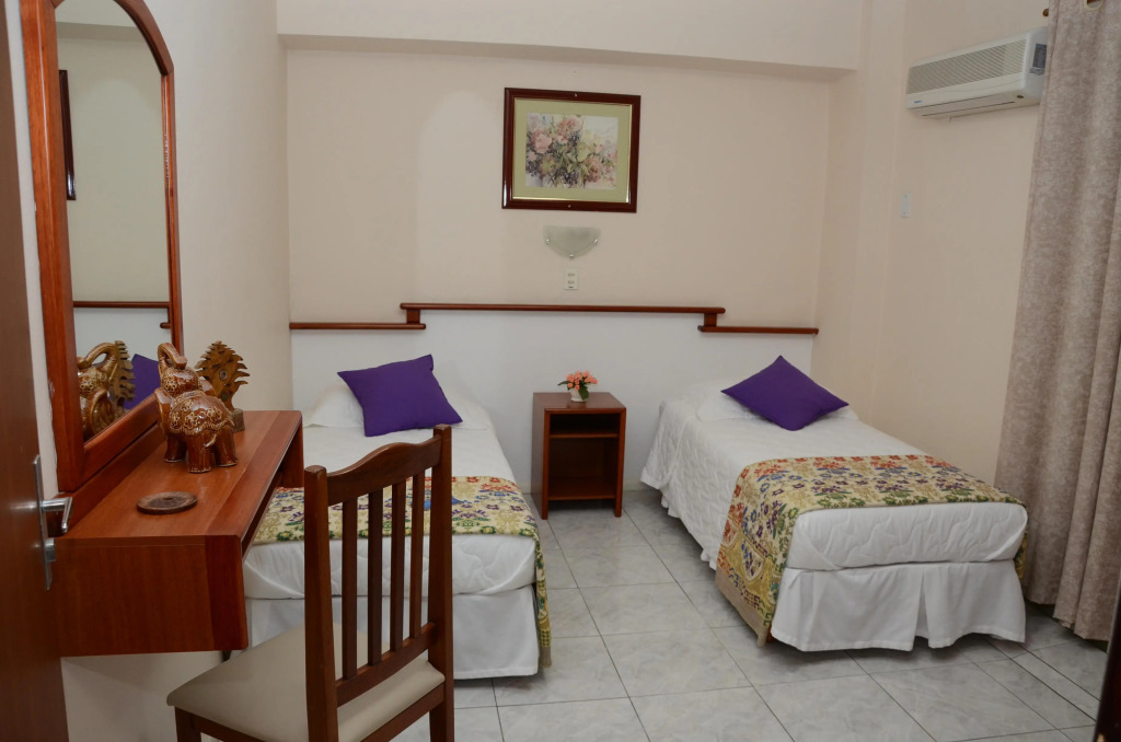 Fares Turis Hotel
