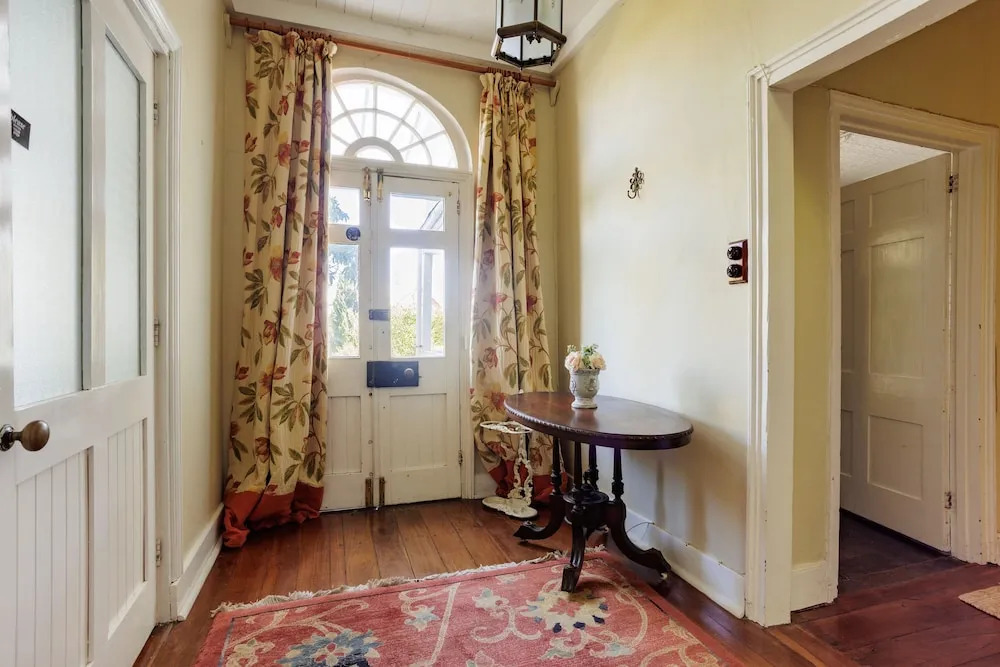 Wollaston House by the BnB Collection