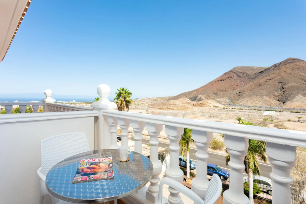 Home2Book Vista Hermosa Los Cristianos,Pool & Padel