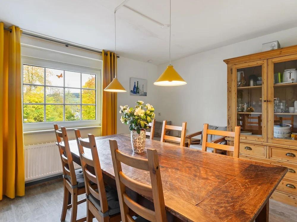 Large Holiday Home near Winterberg with Garden, Terrace, & Garage