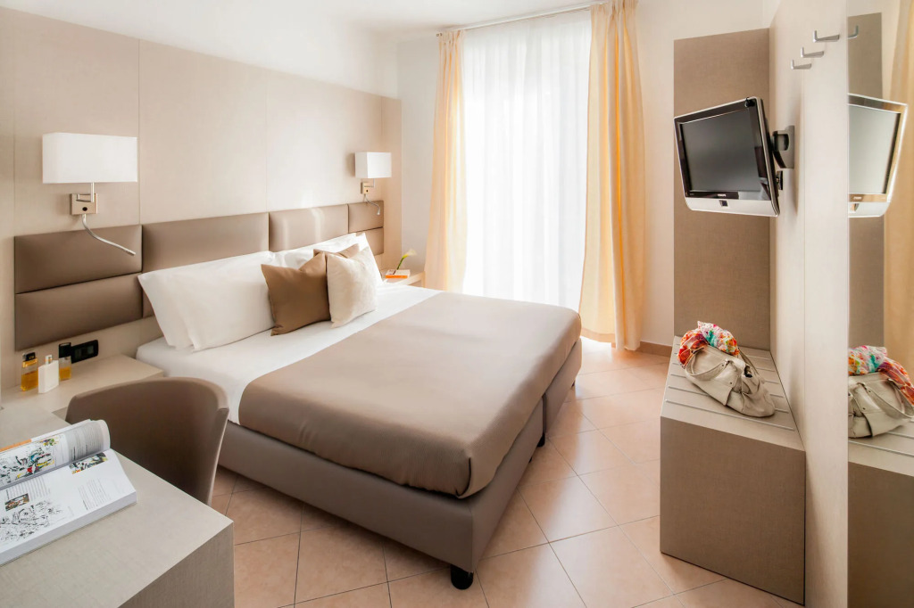 Hotel Vesuvio