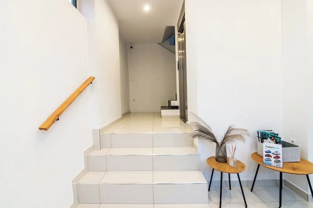 Navitas House