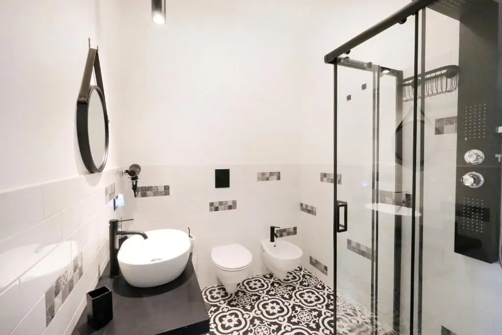 LH51 Rooms