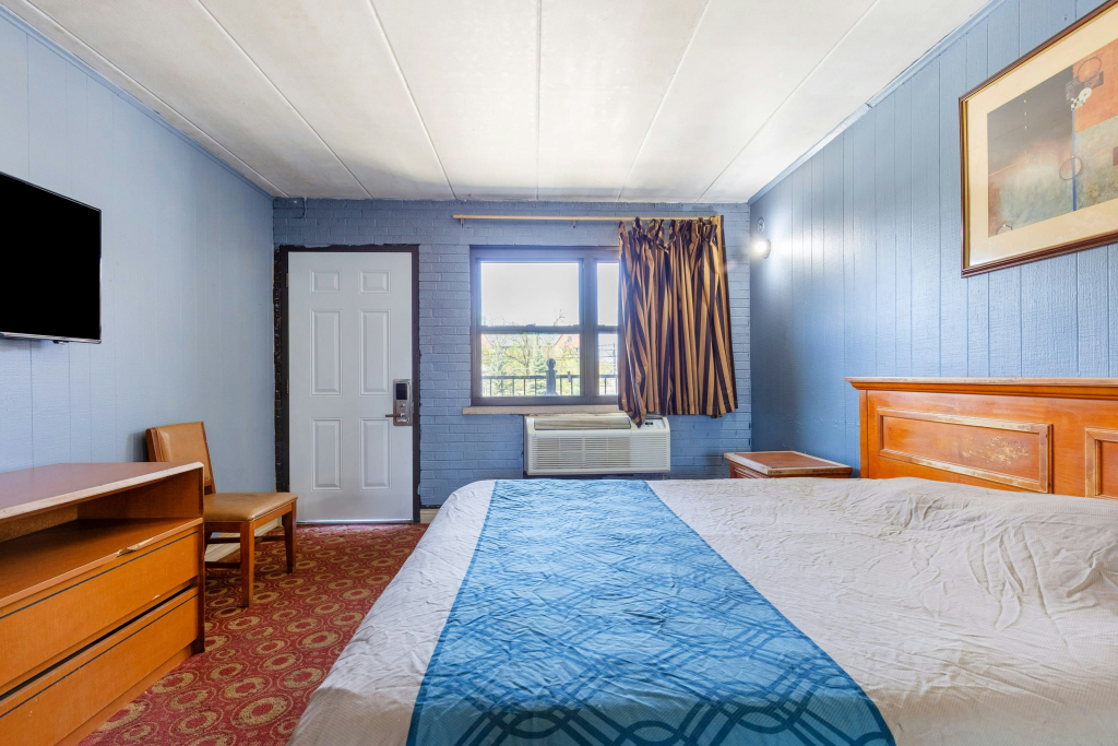 Admiral Motel By OYO Chicago I-94