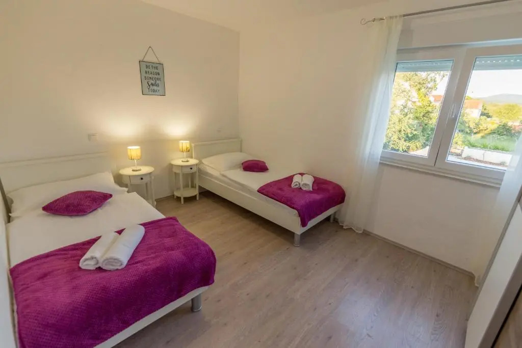 Luxury Villa Paloma Blanca with Heated Pool