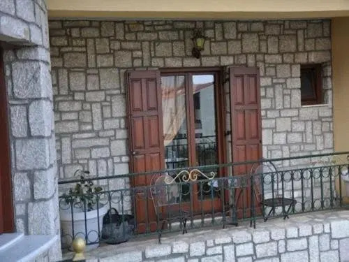 Megdovas Hotel
