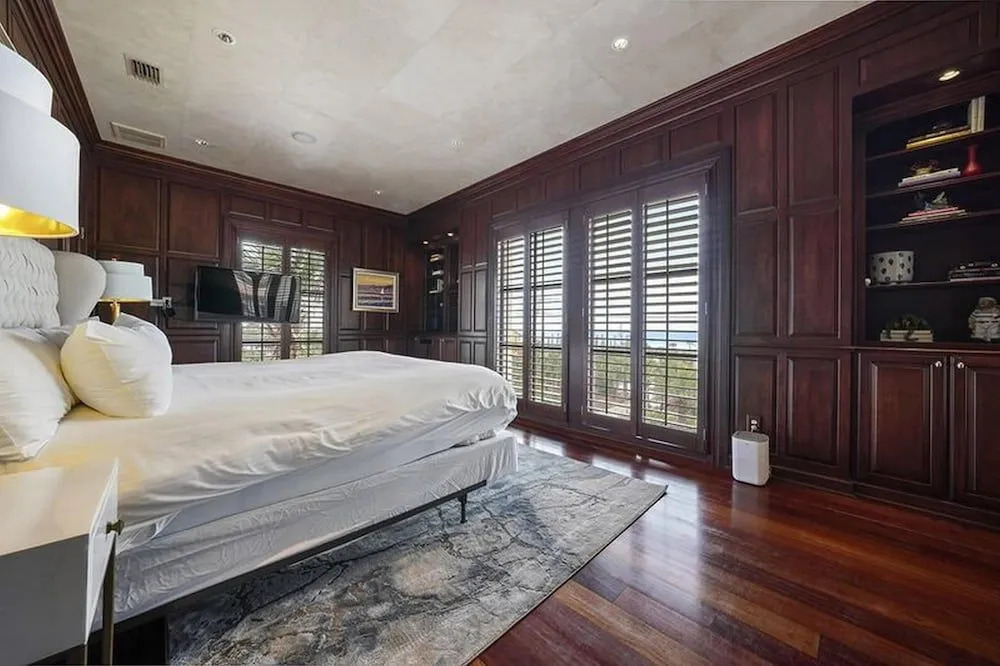 Villa Blanco by Five Star Properties