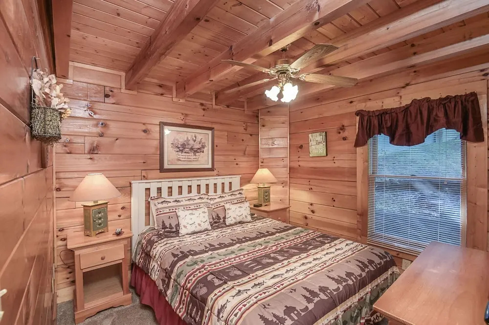 Pirates Cove by Heritage Cabin Rentals