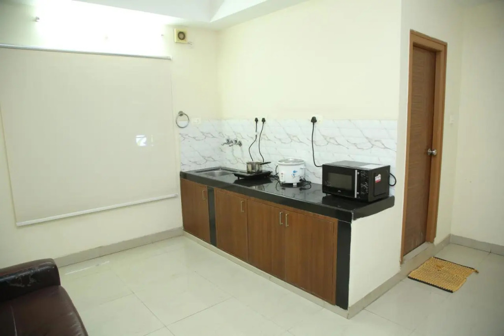 Hotel Siri Inn Hitech City