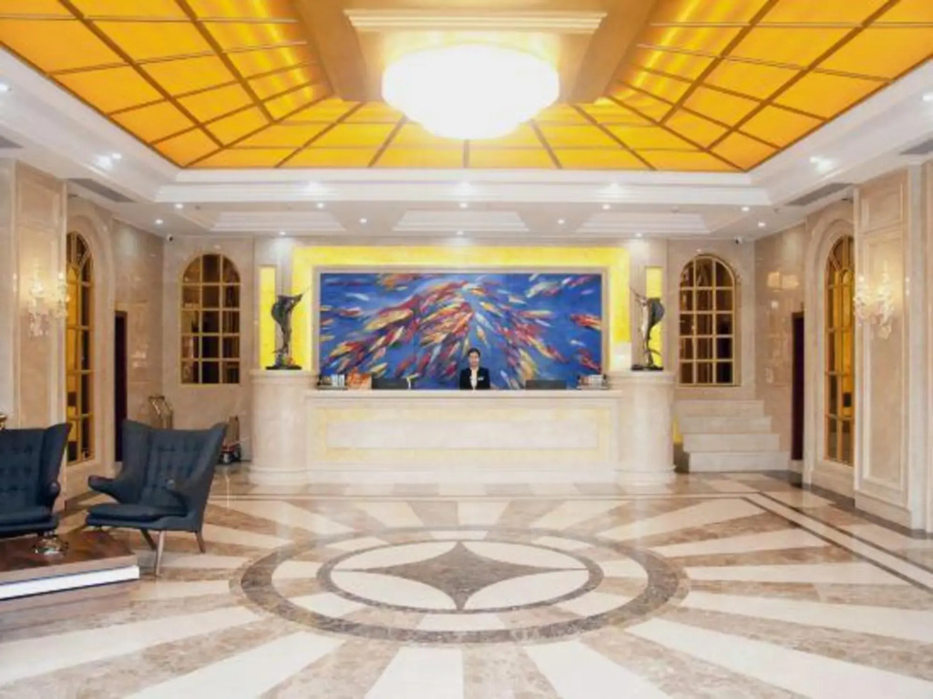 Longmen Wuzhou Hotel