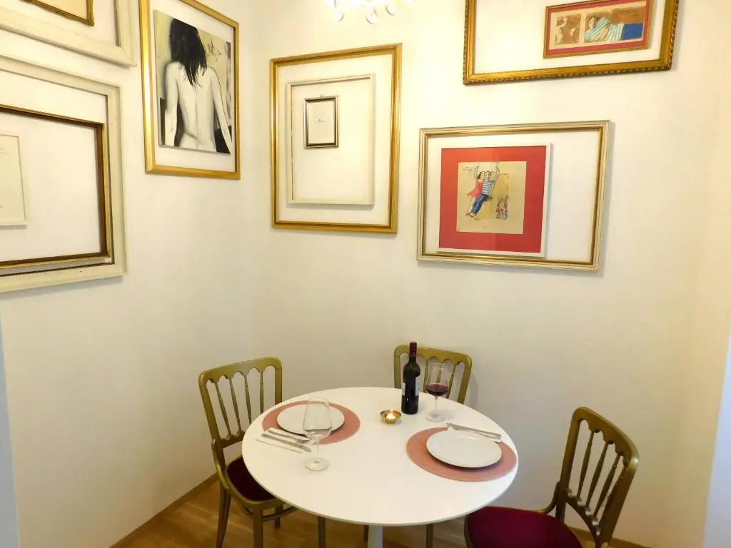 ruhige, ganze Wohnung SISSI in Zentrumsnähe