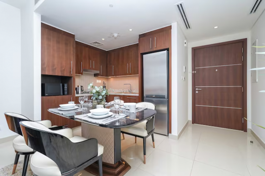 Oyo 1321 Home Bp Downtown 1 Bhk Burj Khalifa View