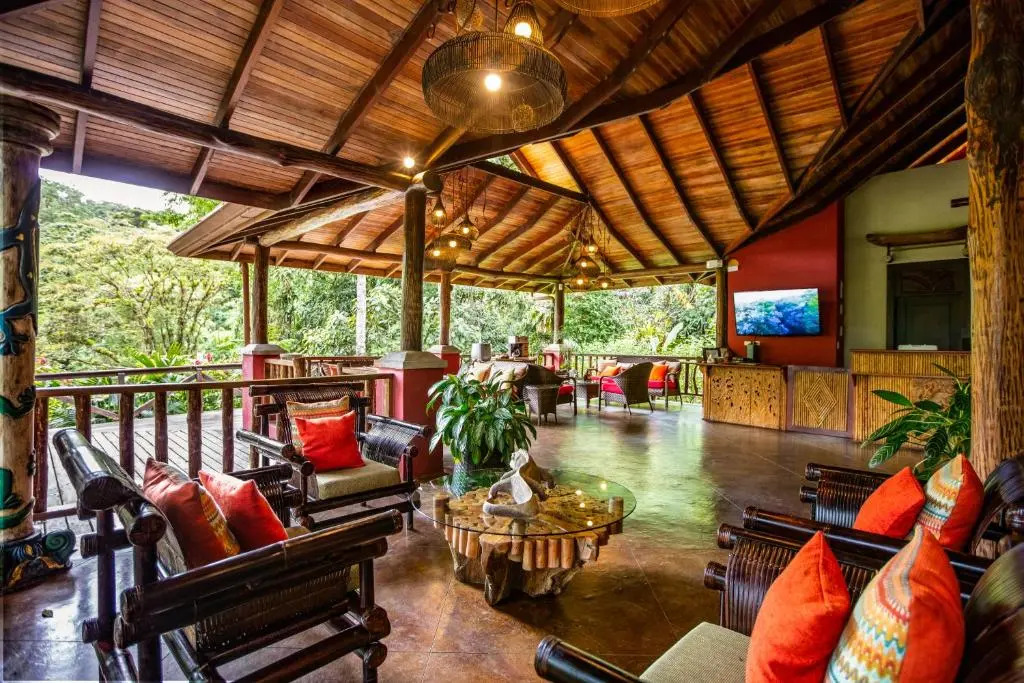 Lost Iguana Resort and Spa