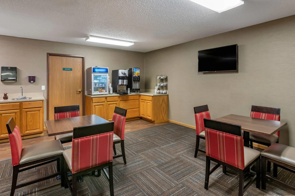 Comfort Inn Dyersville Near the Field of Dreams