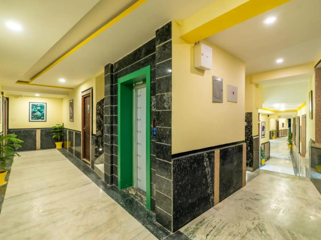 The Hosteller Rishikesh, Ganges